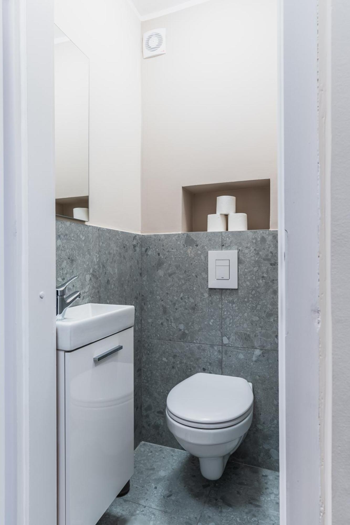 Vila Valentina Ljubljana Rom bilde